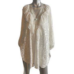 Christian Dior vintage Union Made in USA floral/paisley print/ Small night shirt